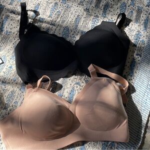 XL Momcozy Nursing Bras